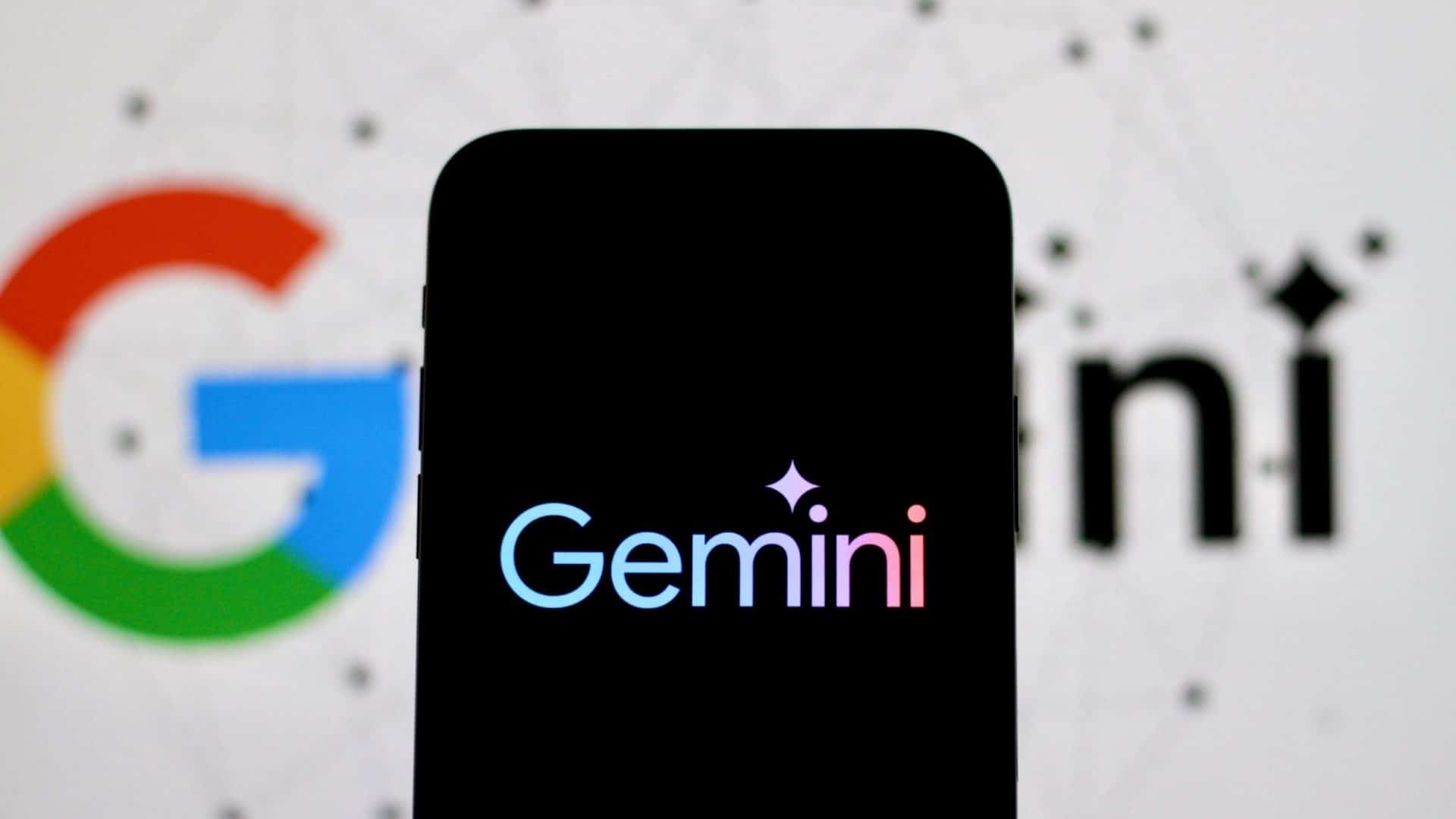Interface do Google Gemini acompanhada de imagem gerada digitalmente e símbolo de marca d'água sendo desativado