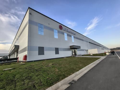 Nova fábrica de geladeiras da LG Electronics em Fazenda Rio Grande, no Paraná